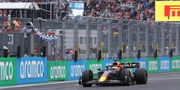 Verstappen gana el GP de Hungría de F1