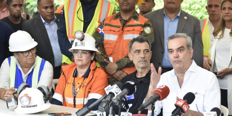 Rescatan a los mineros atrapados en mina Cerro de Maimón