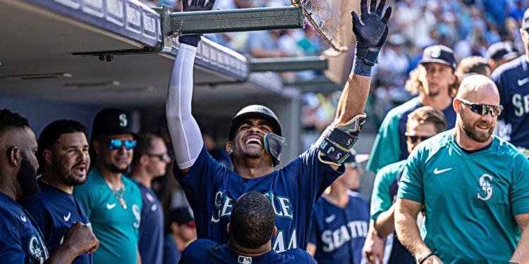 Rodríguez entra en exclusivo grupo de novatos 20-20, Framber hace historia, Ramírez dos jonrones