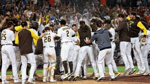 Padres y Gigantes jugarán en México en el 2023