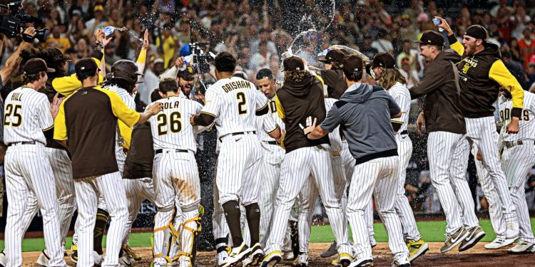 Machado y Soto comandan victoria Padres, Ohtani iguala a Ruth y supera a Ichiro