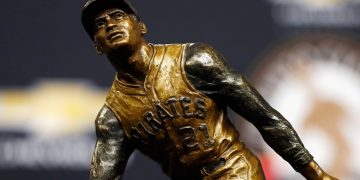 Anuncian nominados para el Premio Roberto Clemente