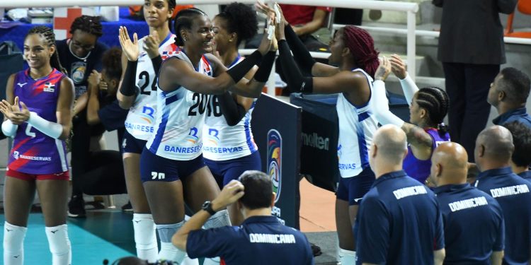 “Las Reinas del Caribe” siguen paseándose con la sonrisa del triunfo