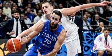 Serbia, eliminada del EuroBasket; Finlandia sorprende a Croacia