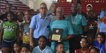 Asovodina realiza Convivio de Mini Voleibol Femenino