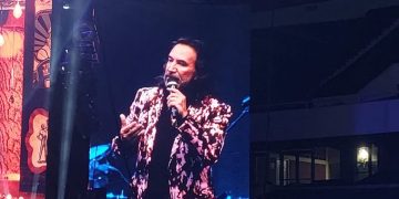 Marco Antonio Solís estremece el Palacio de los Deportes