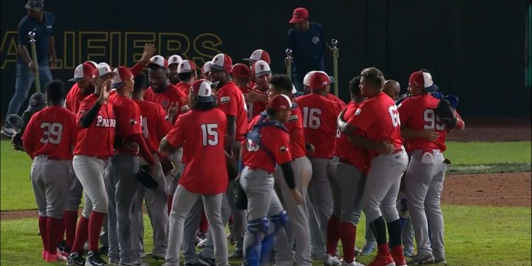 Panamá vuelve al World Baseball Classic blanqueando a Brasil