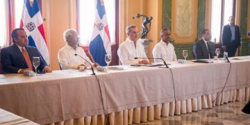 Presidente Abinader se reúne con directivos ADP y el ministro de Educación e insta a un gran acuerdo nacional para la educación