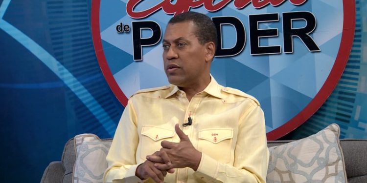 Guido Gómez Mazara: Existe la intención de construir la idea de que en el PRM hay un único e invencible candidato presidencial