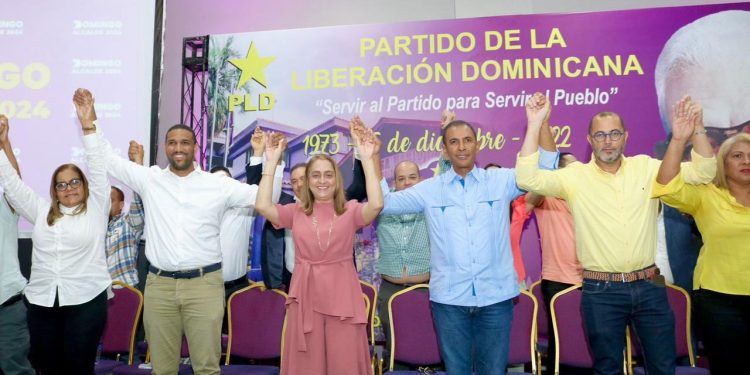 DIPUTADA JACQUELINE ORTÍZ Y MÁS DE 400 DIRIGENTES DEL PLD SE SUMAN AL PROYECTO DOMINGO CONTRERAS PARA LA ALCALDÍA DEL DN