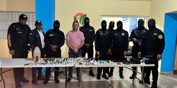 Autoridades realizan diversos operativos en centros correccionales de Monte Plata y Moca