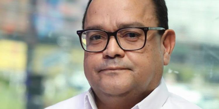 Piden al  nuevo administrador general de Edeeste poner la casa en orden en Monte Plata