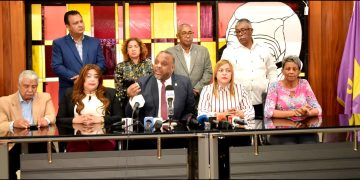 DIPUTADOS DEL PLD RECLAMAN AL GOBIERNO NO SEGUIR CASTIGANDO A LA POBLACIÓN CON DETERIORO DE SERVICIOS PÚBLICOS