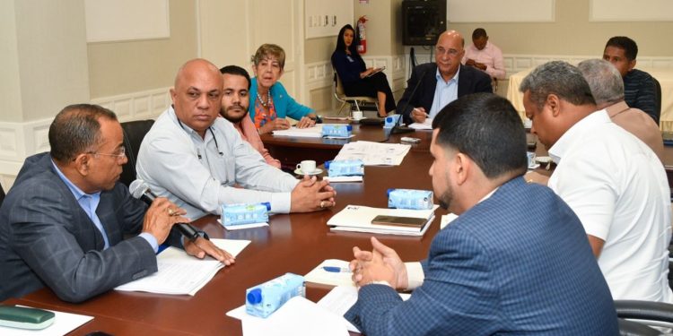 Comisión Bicameral fusionará cuatro proyectos para crear la Dirección Nacional de Cuerpos de Bomberos RD