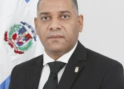 No es suficiente Gabinete de Acción Contra el Dengue del gobierno, “Sin Camas en los Hospitales”, asegura Diputado Carlos Gil