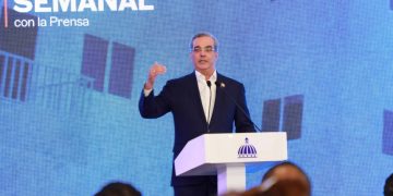 Presidente Abinader informa se han entregado más de 50,000 viviendas y más de 70,000 títulos de propiedad en tres años de gobierno