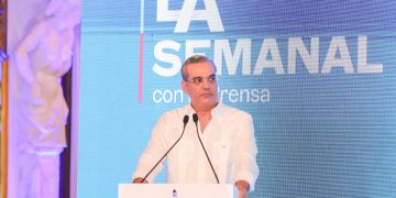 Presidente Abinader dice ya están disponibles RD 3,000 millones para mecanización mano de obra en sectores agrícola y construcción