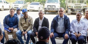 Presidente Luis Abinader recorre zonas afectadas por lluvias