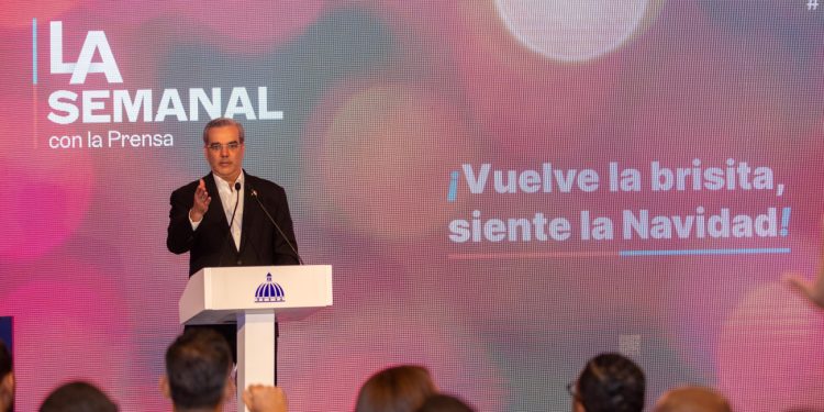 Presidente Abinader anuncia bono navideño de 1,500 pesos para 2.5 millones de dominicanos; también se entregarán RD 27,000 millones en regalía pascual