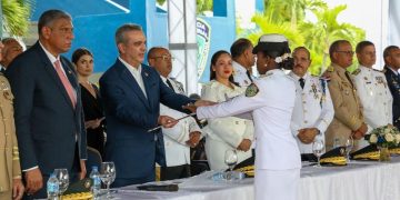 Presidente Abinader encabeza XLVI graduación de cadetes de la Policía Nacional con 57 nuevos oficiales