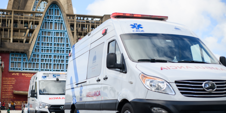 DAEH refuerza unidades por incremento en la circulación de personas hacia Basílica de Higüey