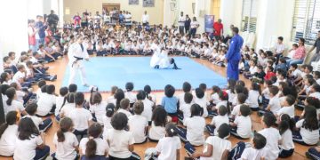 Inefi relanza el programa "Clubes Escolares", con la presencia de reconocidos deportistas dominicanos