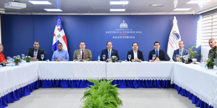 Ministro de Salud encabeza reunión del Consejo Nacional de Salud