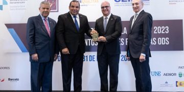 Comisión Nacional de Energía recibe reconocimiento en el Premio Iberoamericano a la Calidad 2023