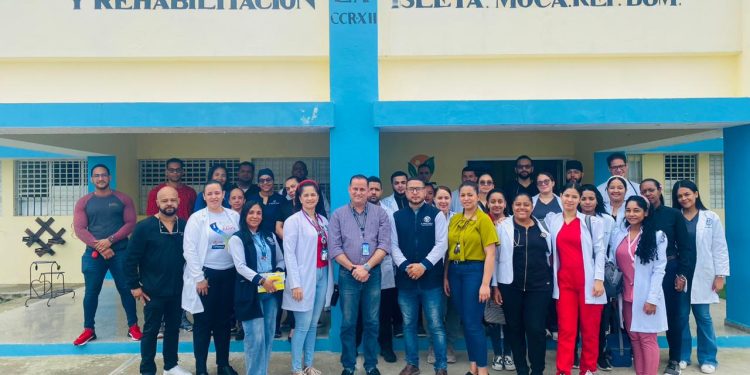 DGSPC asiste a más de 400 privados de libertad durante jornada de salud en Centro de Corrección y Rehabilitación La Isleta, de Moca