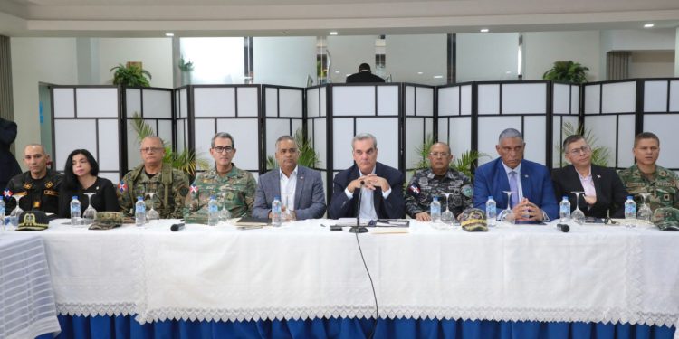 Presidente Abinader encabeza reunión de seguimiento al Plan de Seguridad Ciudadana