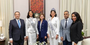 Vicepresidenta Raquel Peña recibe visita de Miss Universo 2023 y Miss República Dominicana 2024