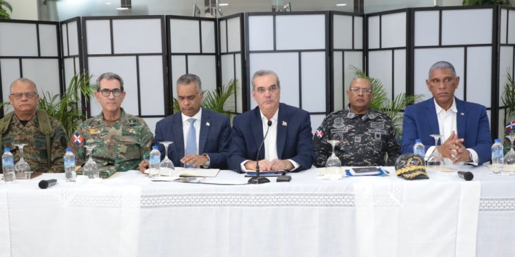Presidente Abinader encabeza reunión de seguimiento al Plan de Seguridad Ciudadana