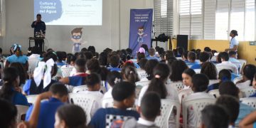 Con la iniciativa “Vigilantes del agua” la Caasd promueve el uso responsable del agua