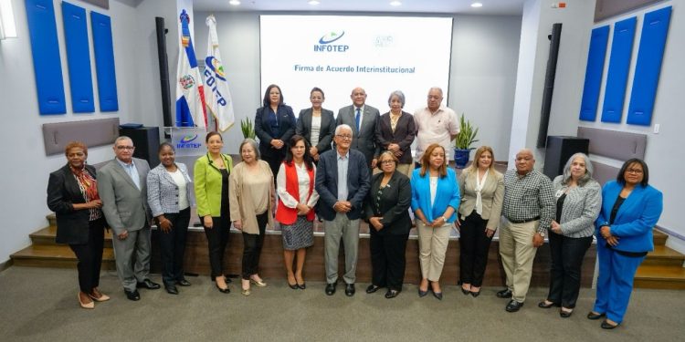 INFOTEP y la Academia Regional Penitenciaria trabajarán para facilitar la reinserción de los privados de libertad