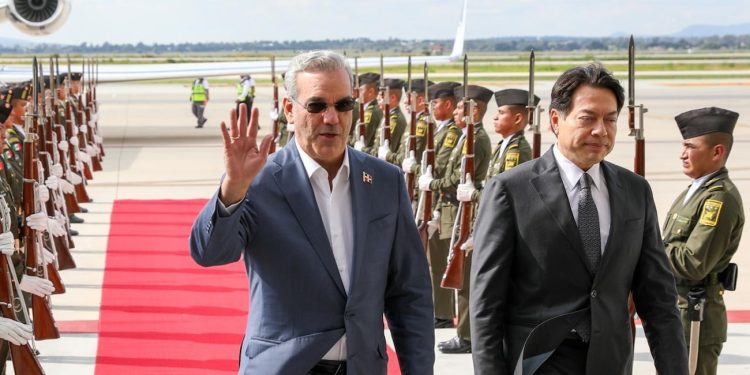 Presidente Abinader llega a Ciudad de México