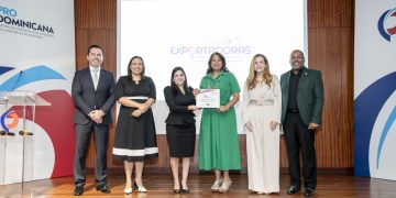 ProDominicana realiza conferencias sobre la internacionalización de las mujeres en la exportación