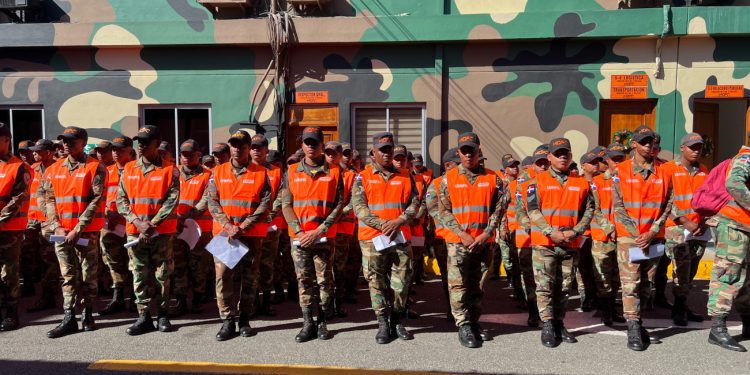 Más de 1,200 miembros de la Comipol reforzarán a la PN en seguridad y asistencia vial con motivo de las navidades