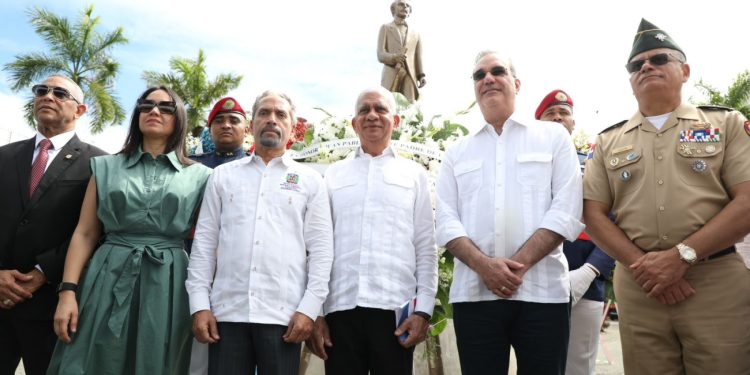 Presidente Abinader da apertura al Mes de la Patria con actos por 212.⁰ aniversario natalicio Juan Pablo Duarte