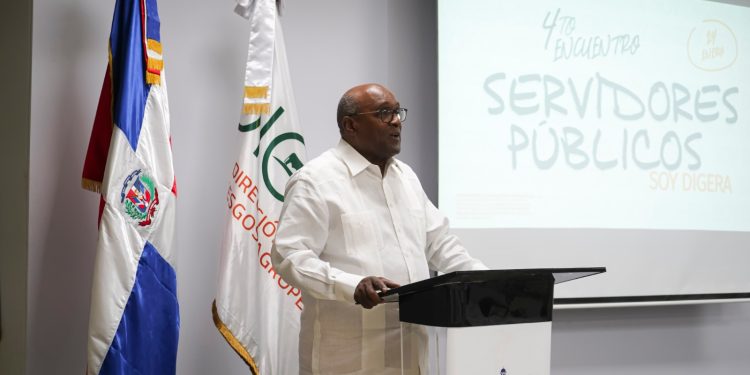 DIGERA resalta compromiso ciudadano en el Día del Servidor Público