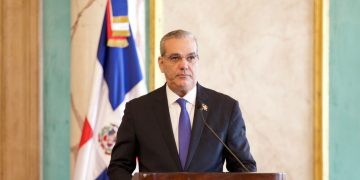 Presidente Abinader insta a las autoridades venezolanas abrir las puertas a una transición pacífica a la democracia