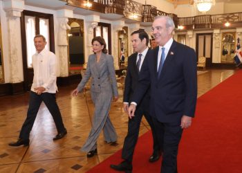 Presidente Abinader y secretario de Estado norteamericano, Marco Rubio, encabezan reunión de trabajo con delegaciones