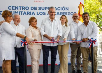 Presidente Abinader inaugura Centro de Superación Comunitaria Los Alcarrizos